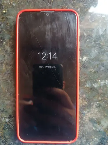 Vendo moto g30 entrego ele fica 300