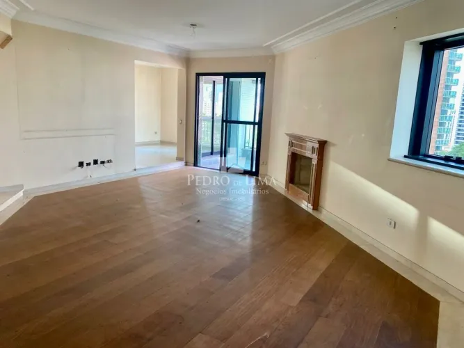 Apartamento Anália Franco Condomínio Piazza de Napoli 234m² 3 suítes 4 vagas