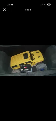 automodelo Monster Truck na escala 1/5