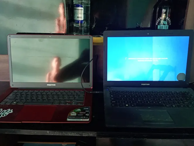 Vendo dois notebook positivo