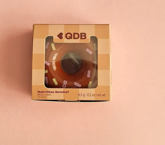 Gloss labial Bake & balm marrom Quem Disse berenice