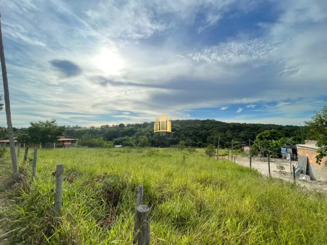Chácara à Venda em Condomínio Bela Vista: 4058m², Tranquilidade e Natureza!