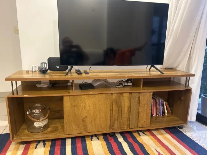 Vendo rack de Madeira 190 X 40 cm em bom estado