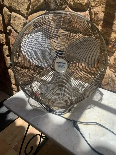 Circulador Britânia c60 turbo COM DEFEITO 