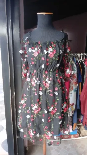 Vestido Floral Novo Shein M