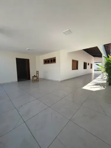 Casa Espaçosa com 3 Suítes no Planalto Ininga | Conforto, Amplitude e Excelente Localizaçã