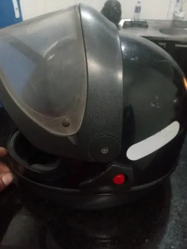 Capacete San Marino 80 reais