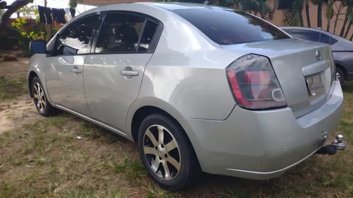 Nissan Sentra S 2.0/ 2.0 Flex Fuel 16V Mec. 2008