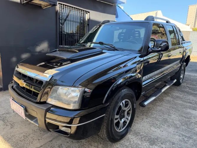 Chevrolet S10 P-up Executive 2.4 MPFI F.power CD 2011