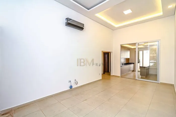 Casa com 3 dormitórios para alugar, 155 m² no Jardim Valência - Ribeirão Preto/SP