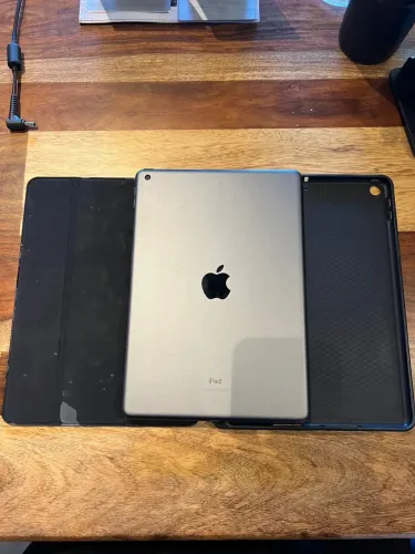 iPad 8 32GB Com Apple Pencil