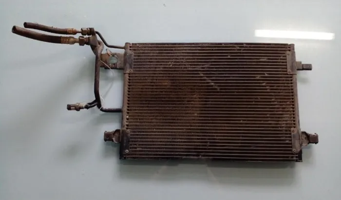 Condensador audi a4 2.8 6v 1997
