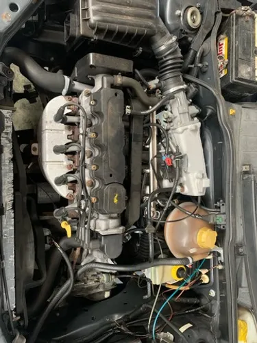 Motor parcial Corsa 1.0 GASOLINA