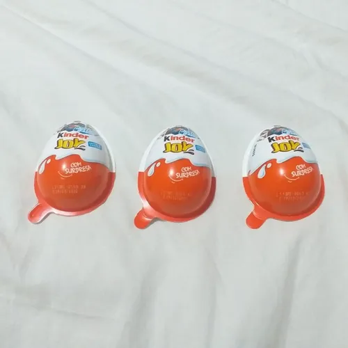 Kinder Ovo Liga da Justiça COMPLETA + Embalagem