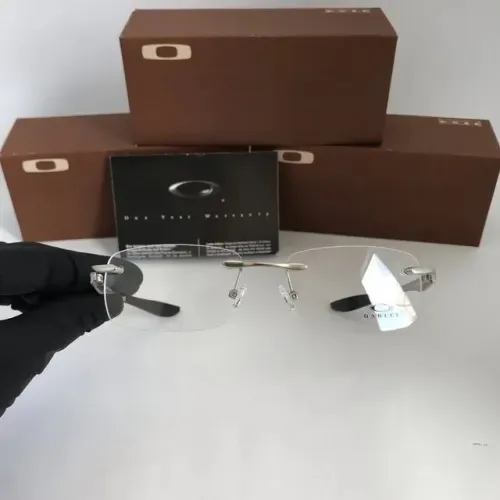 Armação óculos para grau Oakley modelo Parafusado Esporte