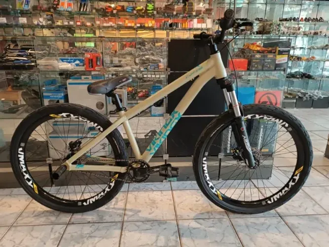 Bicicleta Vikingx Tuff Freeride Com Freio Hidráulico