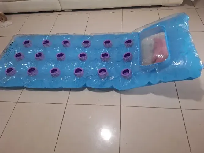 Bóia de psina tipo cama