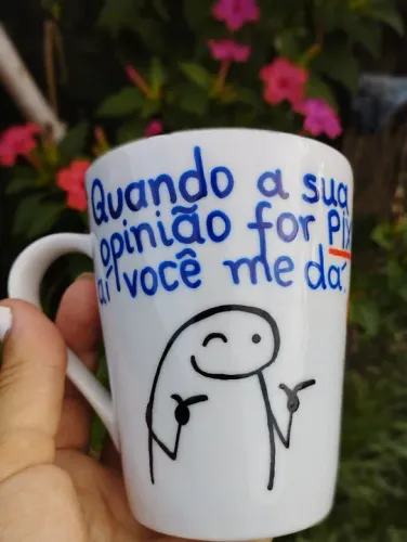 Caneca de porcelana divertida irônica decorada à mão 