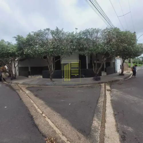 Salão comercial com 70 m² para locação próximo aos condomínios Borghese