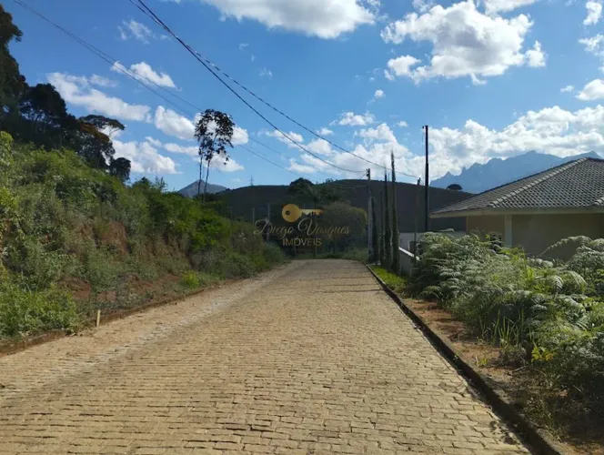 Terreno em Condomínio para Venda em Teresópolis, Prata