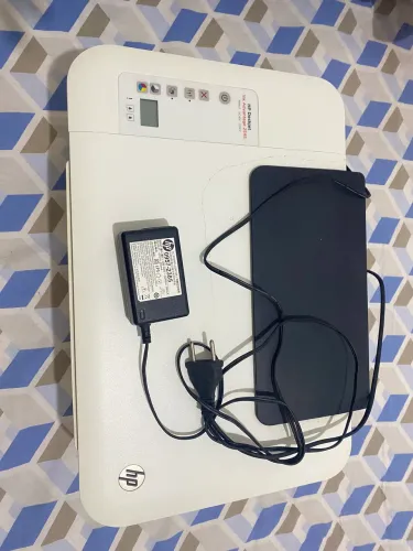 Vendo impressora HP precisa de reparo