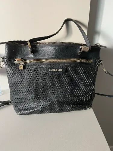 Linda bolsa da Luz da Lua, na cor preta, tamanho médio 