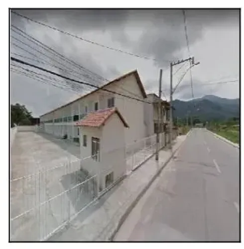 Pinhão - Rua Nelson Rodrigues Casa 2 qtos (Imóvel Retomado Caixa)
