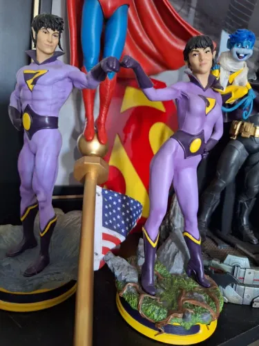 Super gêmeos iron studios dc liga da justiça 