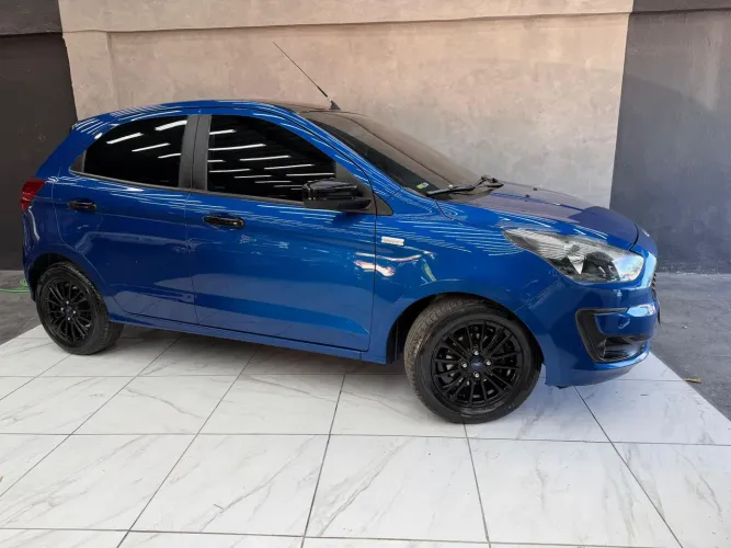 Ford KA 1.5 100 Anos Flex 5P Aut. 2020