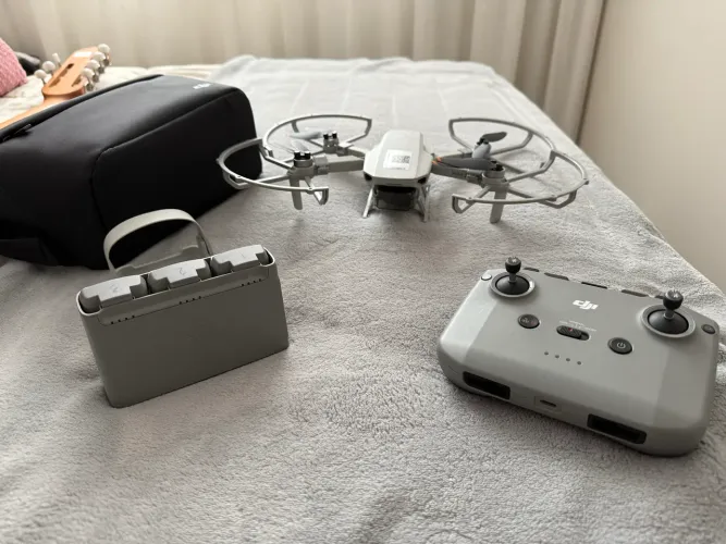 Drone DJI Mini 2 4k kit fly more.