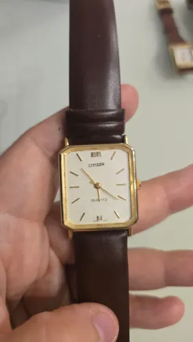 Relogio Citizen "Tank" Dourado