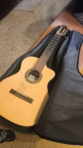 Violão Rozini Premium 7C eletroacústico Cutway. Impecável. Pouquíssimo uso.ay