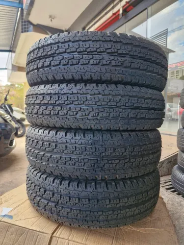 Pneu 185 R14 C 8 lonas Tekystyre Remold