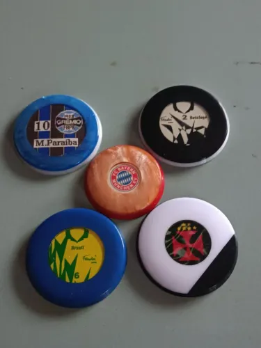 Lote 5 Botões arte embutida futebol de botão 