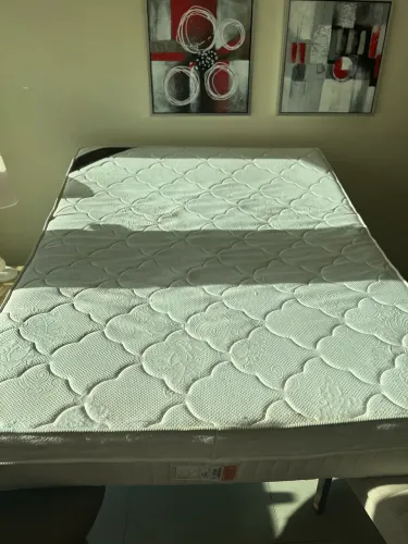 Vendo Colchão casal QUEEN