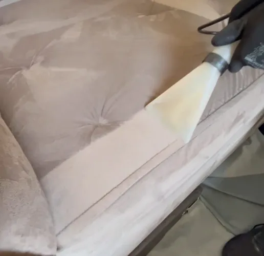 Limpeza de Cama Sofá Cadeira A Qualquer dia e Horário 