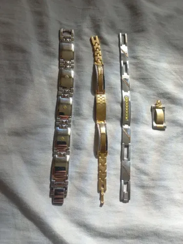 Pulseiras Masculinas em Aço e Ouro