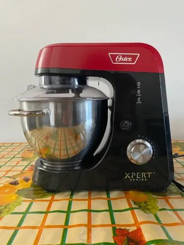 Batedeira Planetária Oster 
