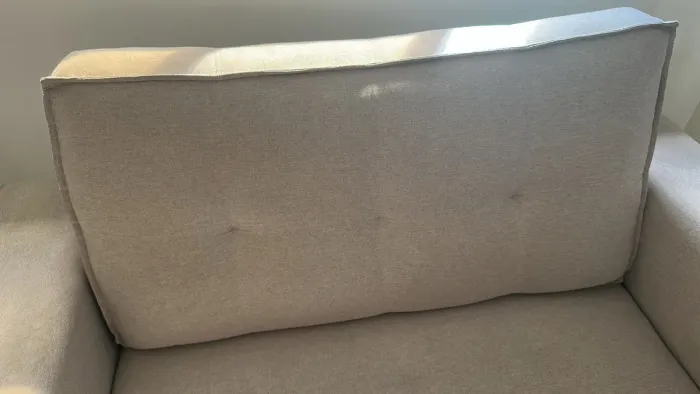 Sofá estilo namoradeira 2 lugares 