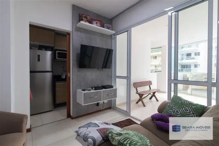 Apartamento de 3 Quartos com Suíte em Itapuã