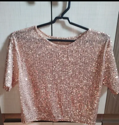 Blusa de lantejoulas