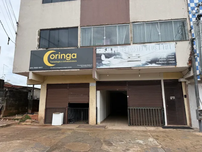 AVENIDA SUCUPIRA NA PRINCIPAL LOJA TOP 75 METROS