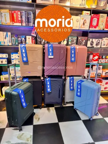 Mala 23kg em POLIPROPILENO, Rodinhas duplas 360 graus, cadeado embutido.