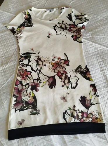 Vestido branco flores - G