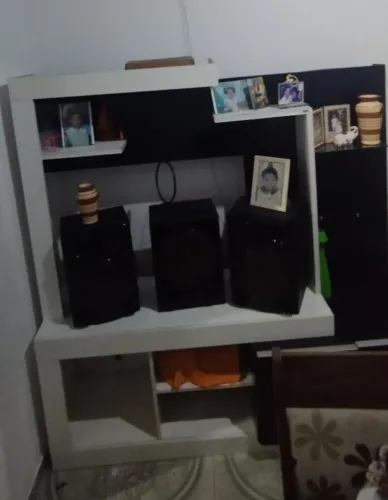 Rack / Estante Moderna para Sala - Super Oferta R$ 150,00