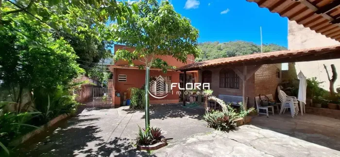 Casa à venda, 160 m² por R$ 850.000,00 - Santa Rosa - Niterói/RJ