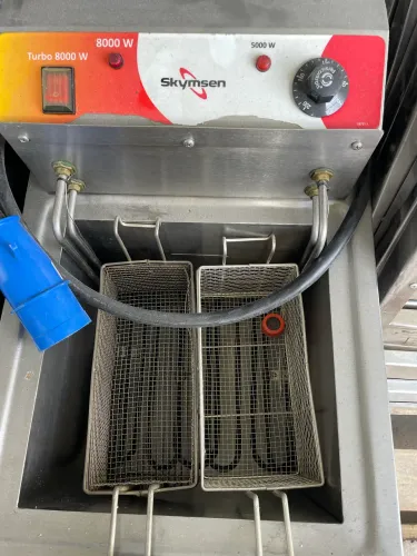 Fritadeira Elétrica Industrial Skymsen Turbo 8000W - Cuba Dupla - Inox