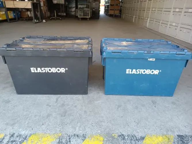 Caixa Plastica Elastobor Tampa Basculante Preta 65 Litros
