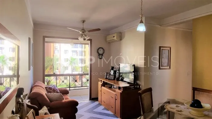 Apartamentos em Porto Alegre, no bairro Alto Petrópolis, à venda.
