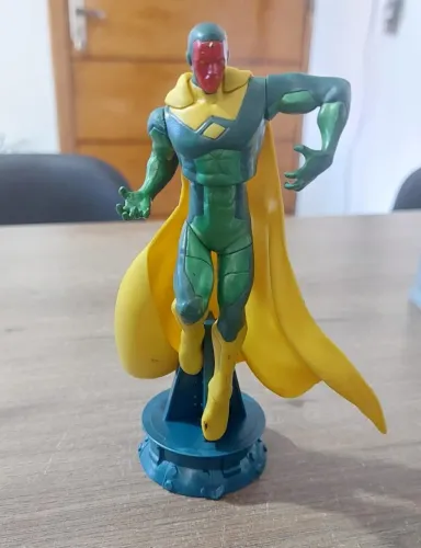 Boneco Figura Visão Playmotion Marvel Avengers 15cm